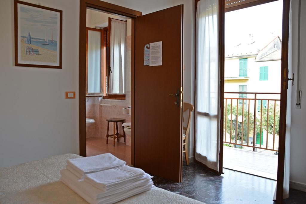 Hotel Corallo Moneglia Habitación foto