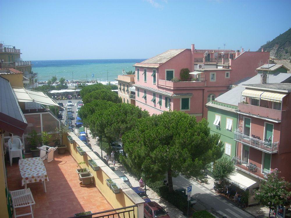 Hotel Corallo Moneglia Exterior foto